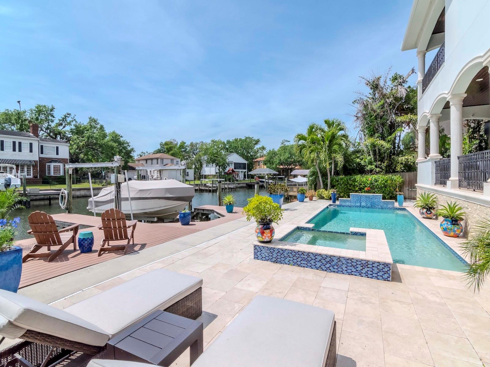 DAVIS ISLANDS PB10 PG52 TO 57 - Residential