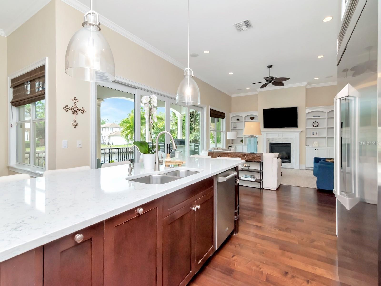 DAVIS ISLANDS PB10 PG52 TO 57 - Residential