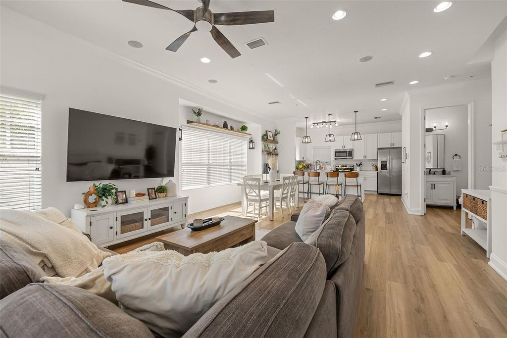 Photo of 111 N Albany Avenue #7, Tampa, FL 33606 (MLS # TB8410364)