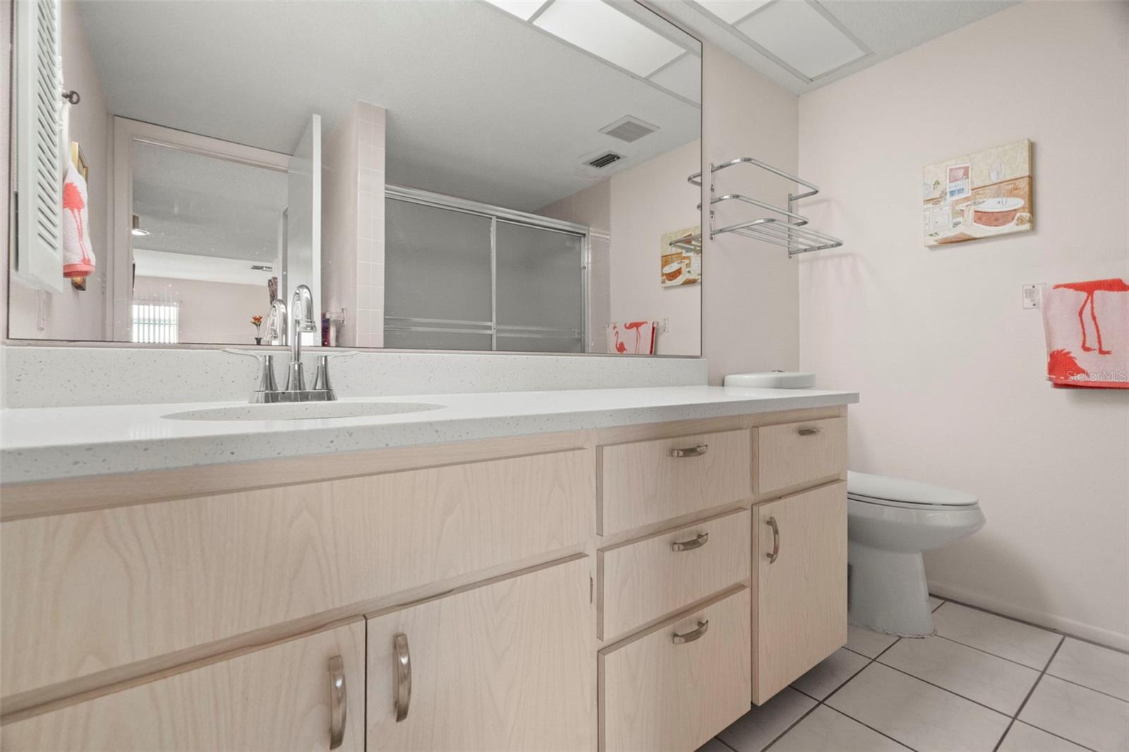 HOLIDAY LAKE VILLAS CONDO - Residential