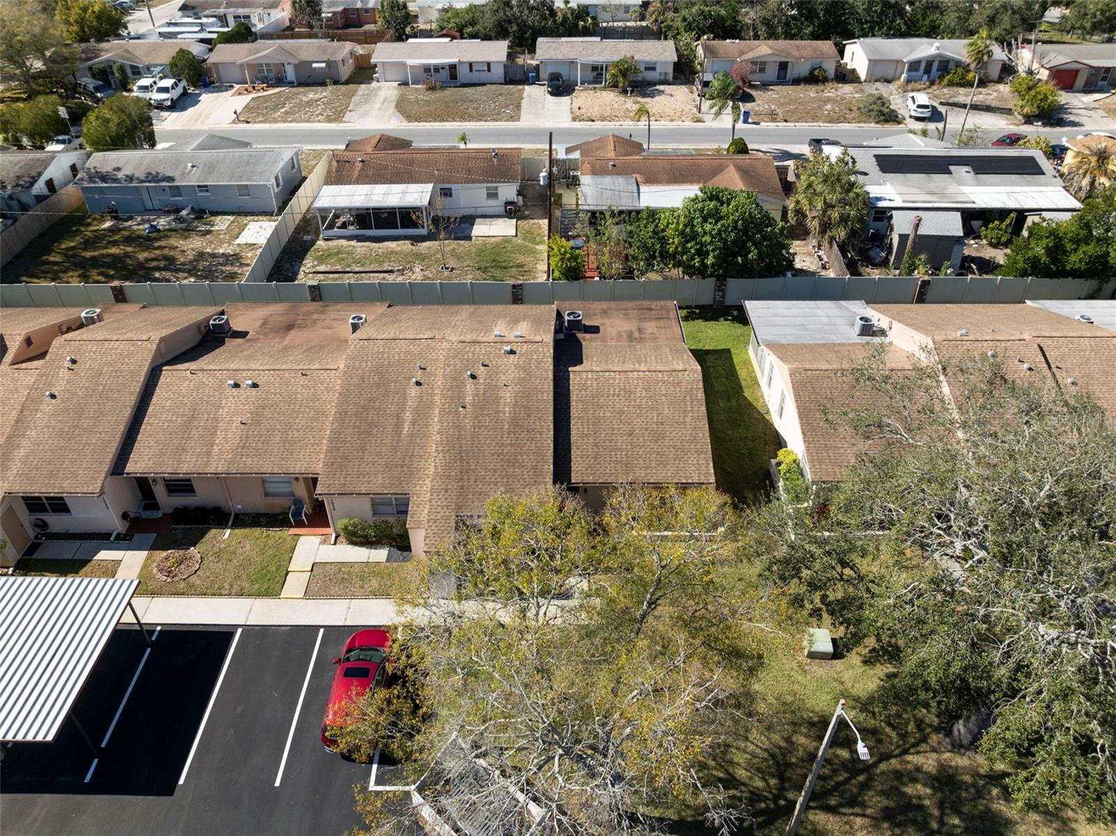 HOLIDAY LAKE VILLAS CONDO - Residential