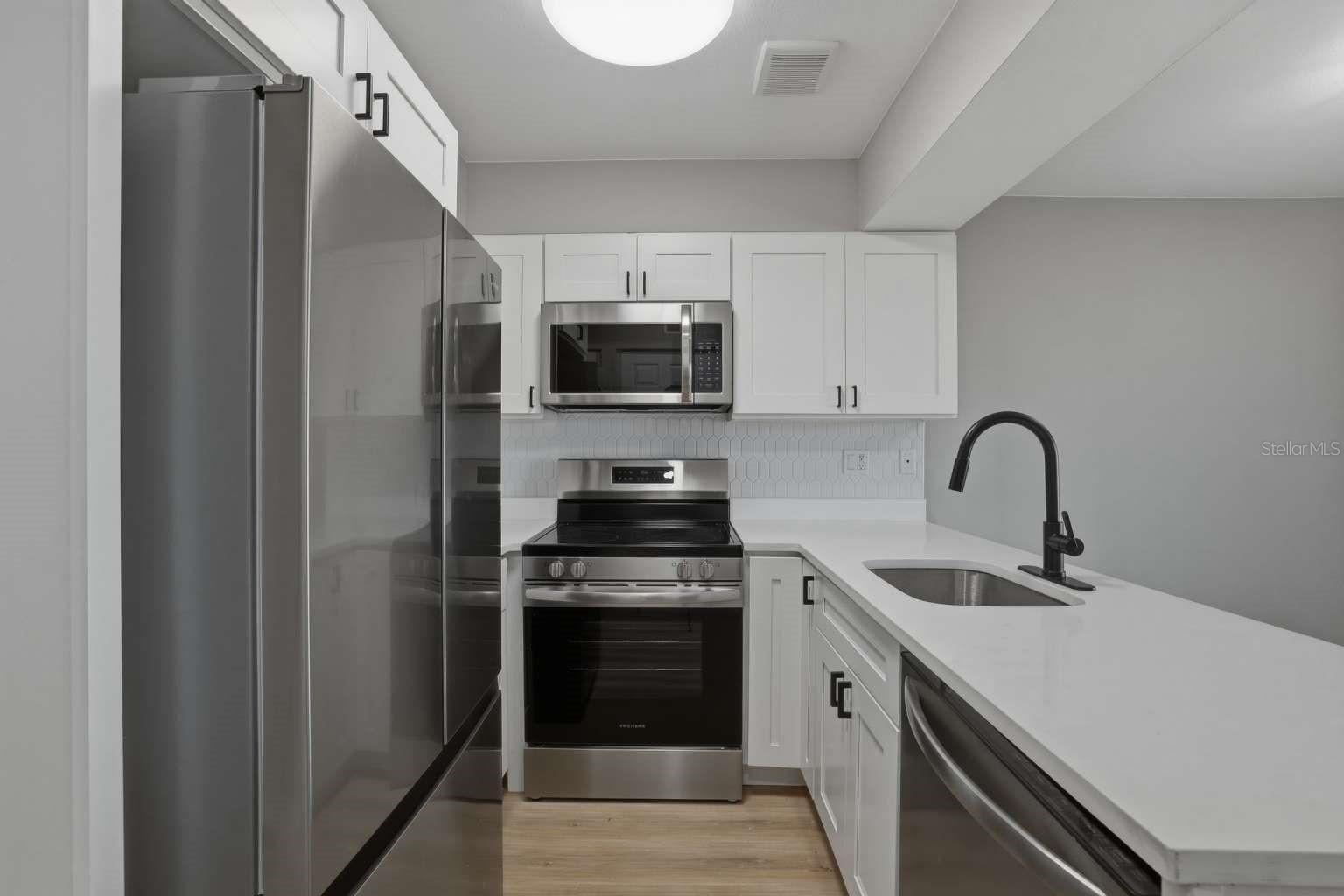 PINEBROOK ESTATES - Residential