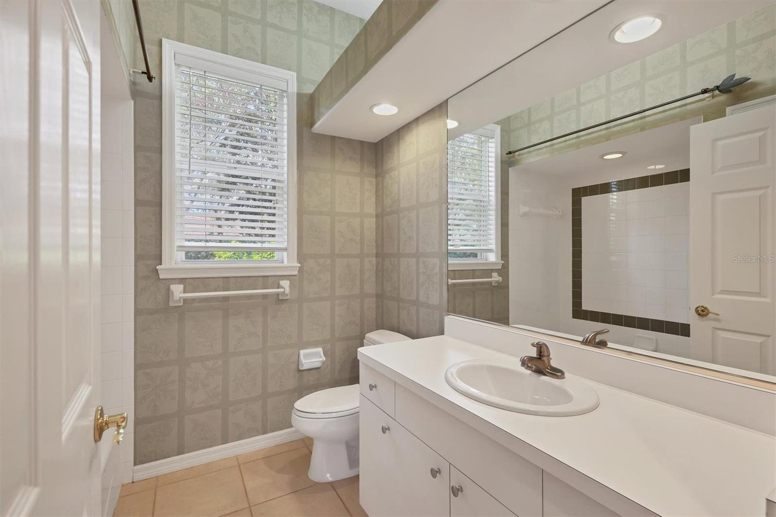 OAKLEAF - Residential Lease