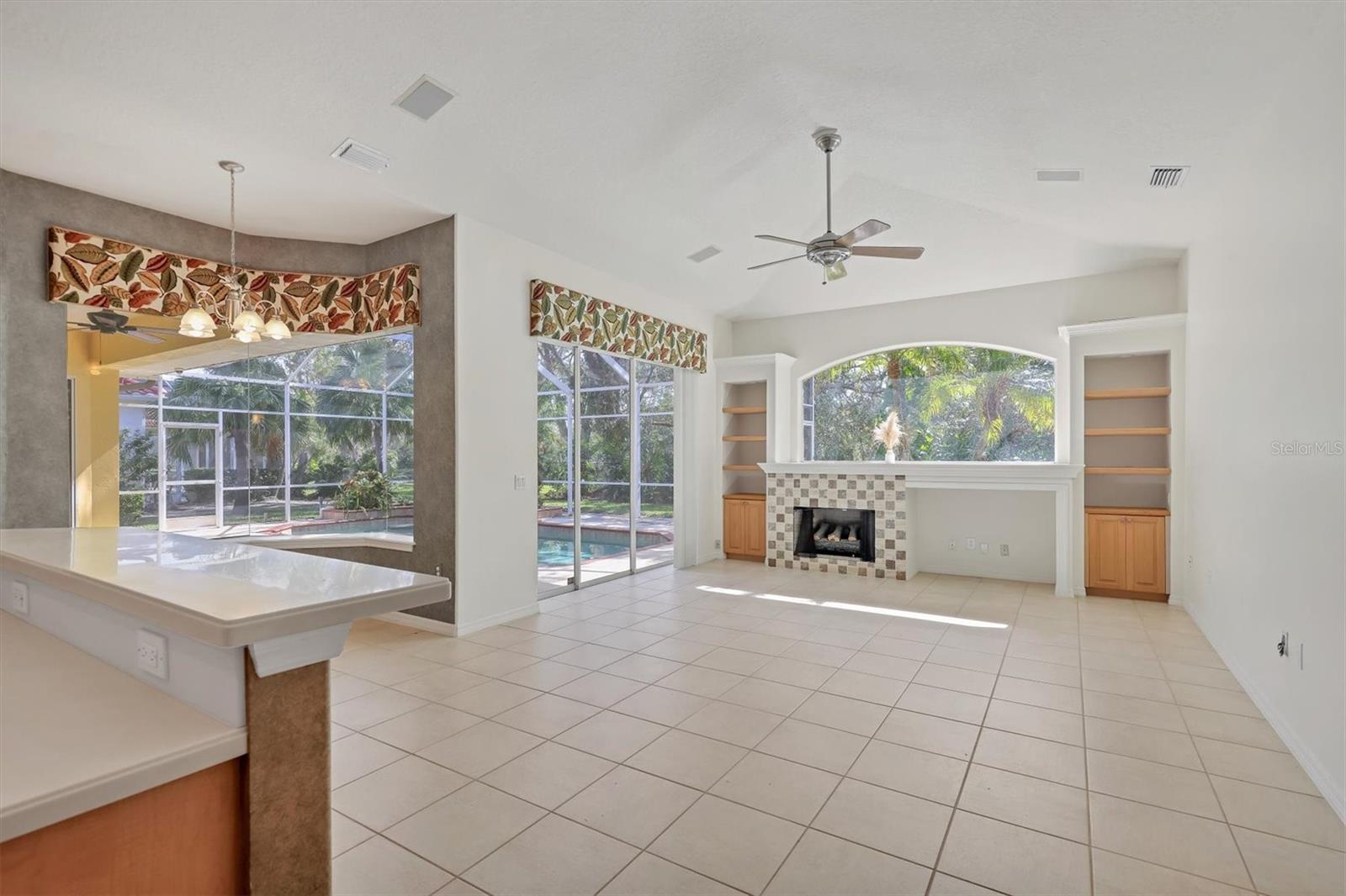 OAKLEAF - Residential Lease