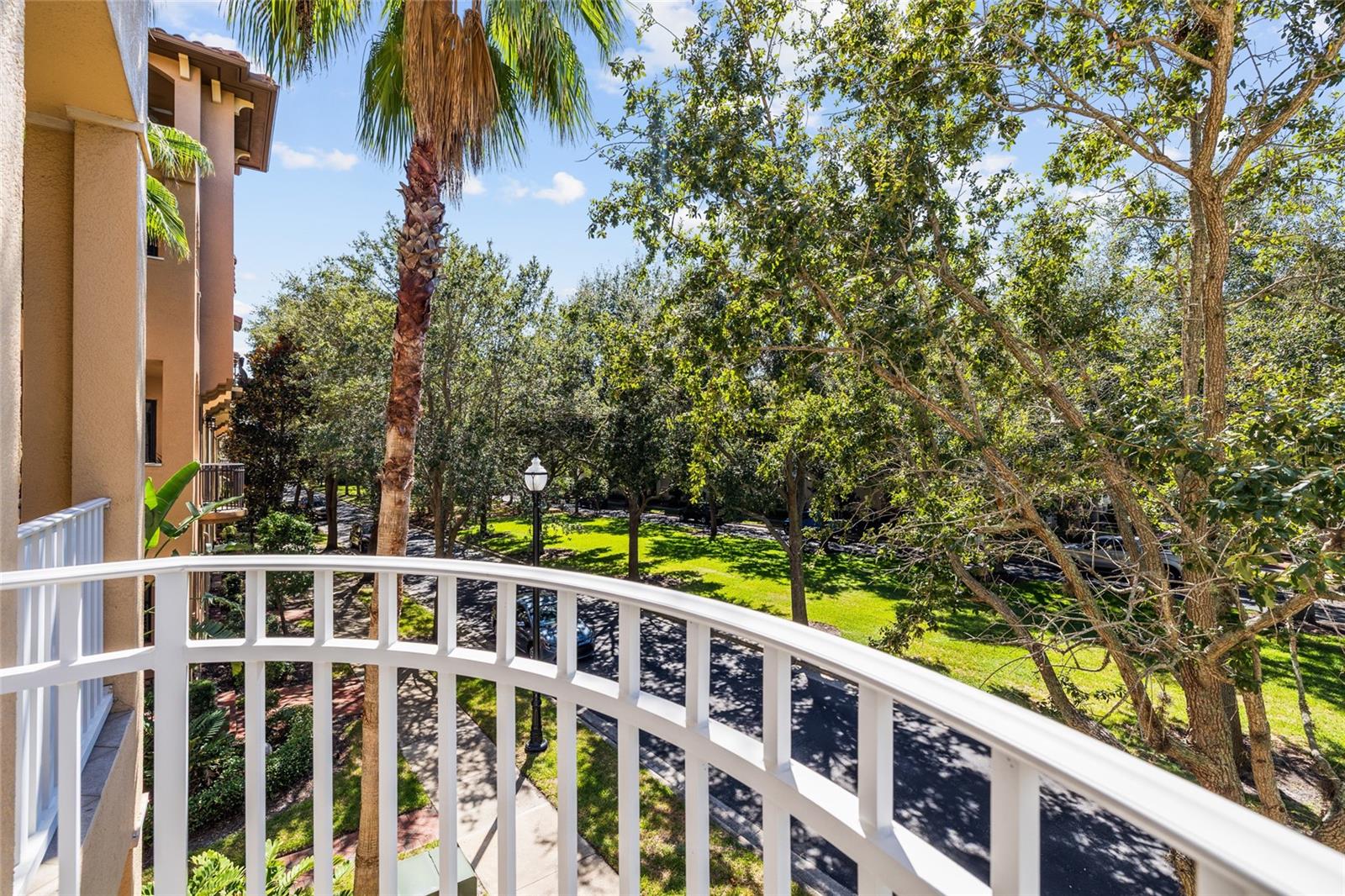 WESTSHORE YACHT CLUB TWNHMS - Residential Lease