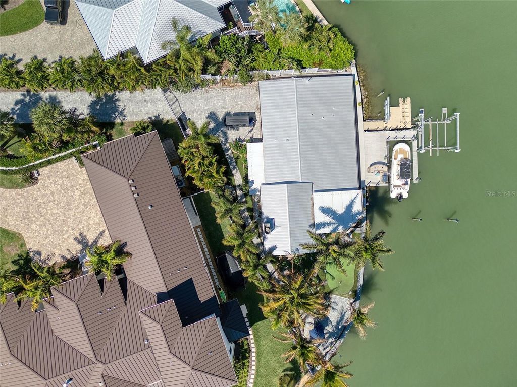 Photo of 322 10th Avenue, Indian Rocks Beach, FL 33785 (MLS # TB8483253)