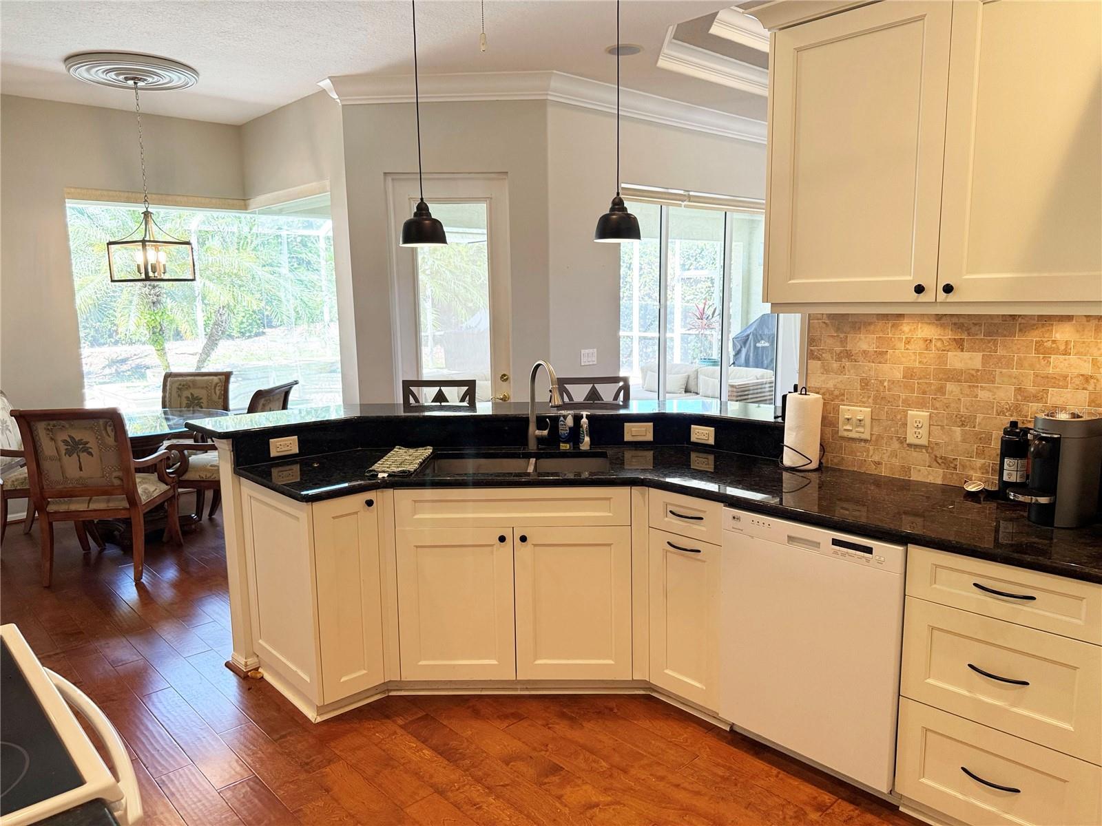 PARKWOOD LAKES PH V-VII - Residential Lease