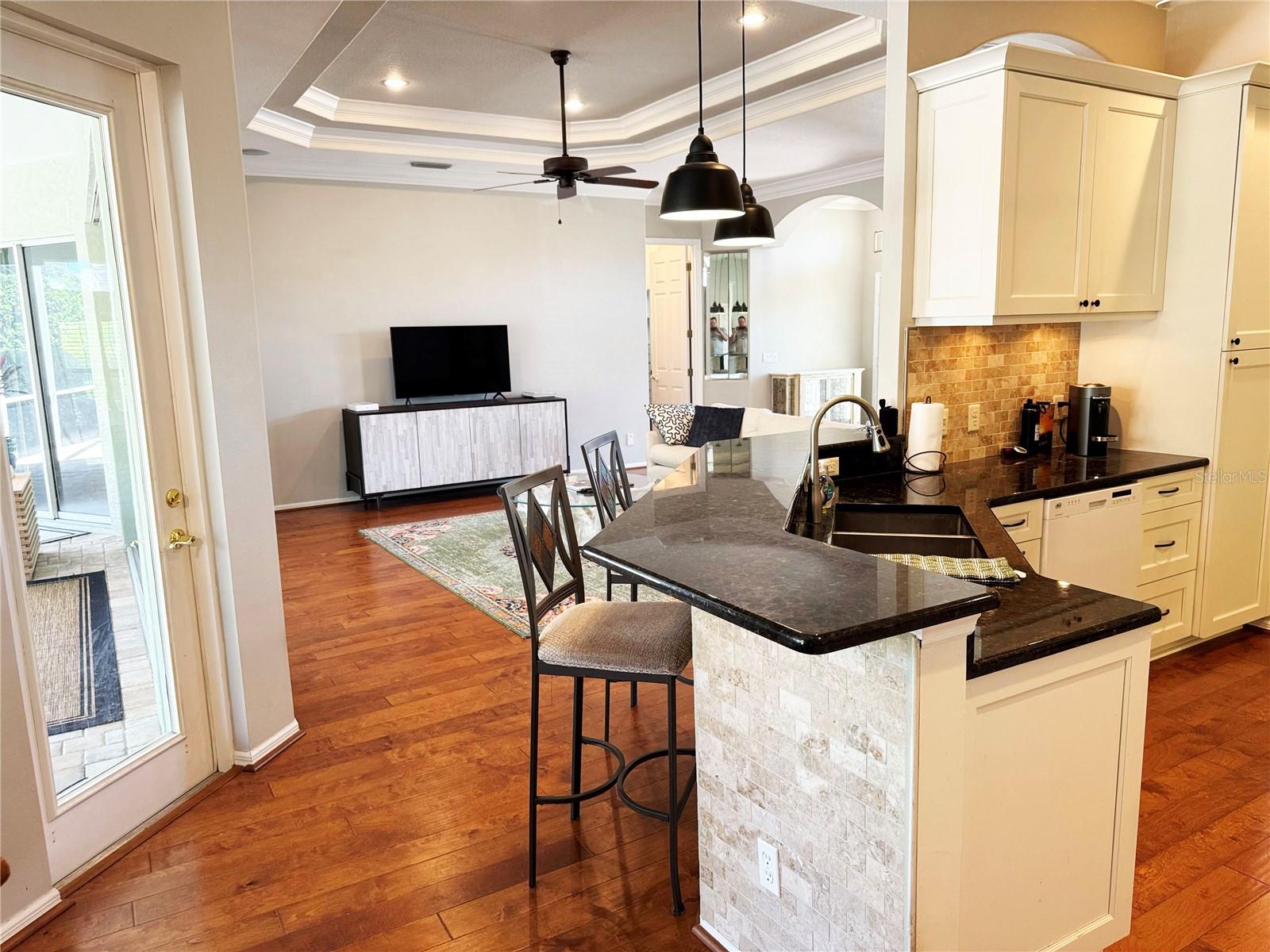 PARKWOOD LAKES PH V-VII - Residential Lease