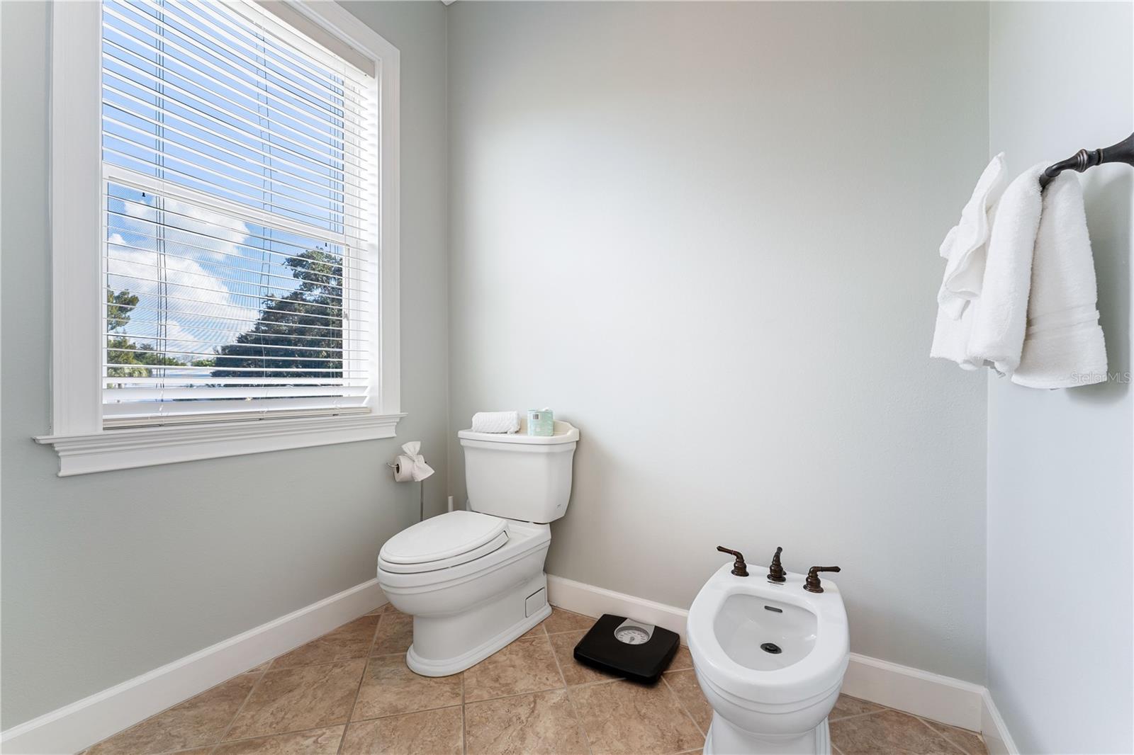 SIESTA REV OF - Residential