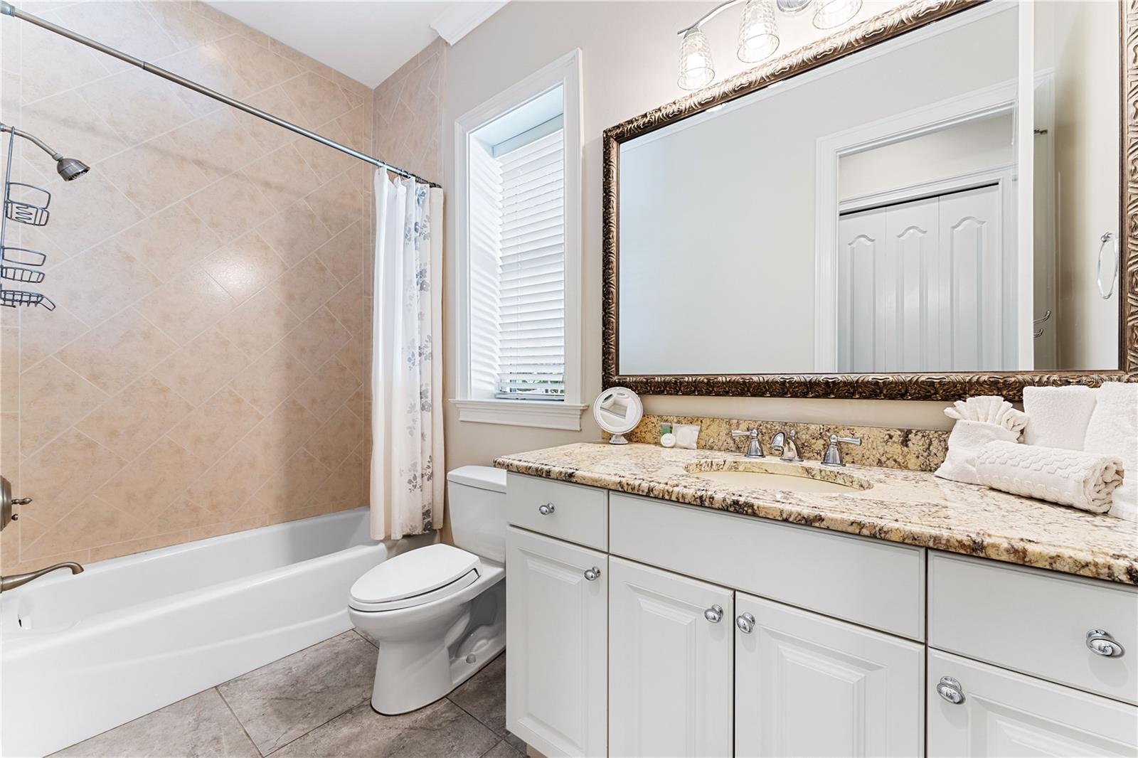 SIESTA REV OF - Residential