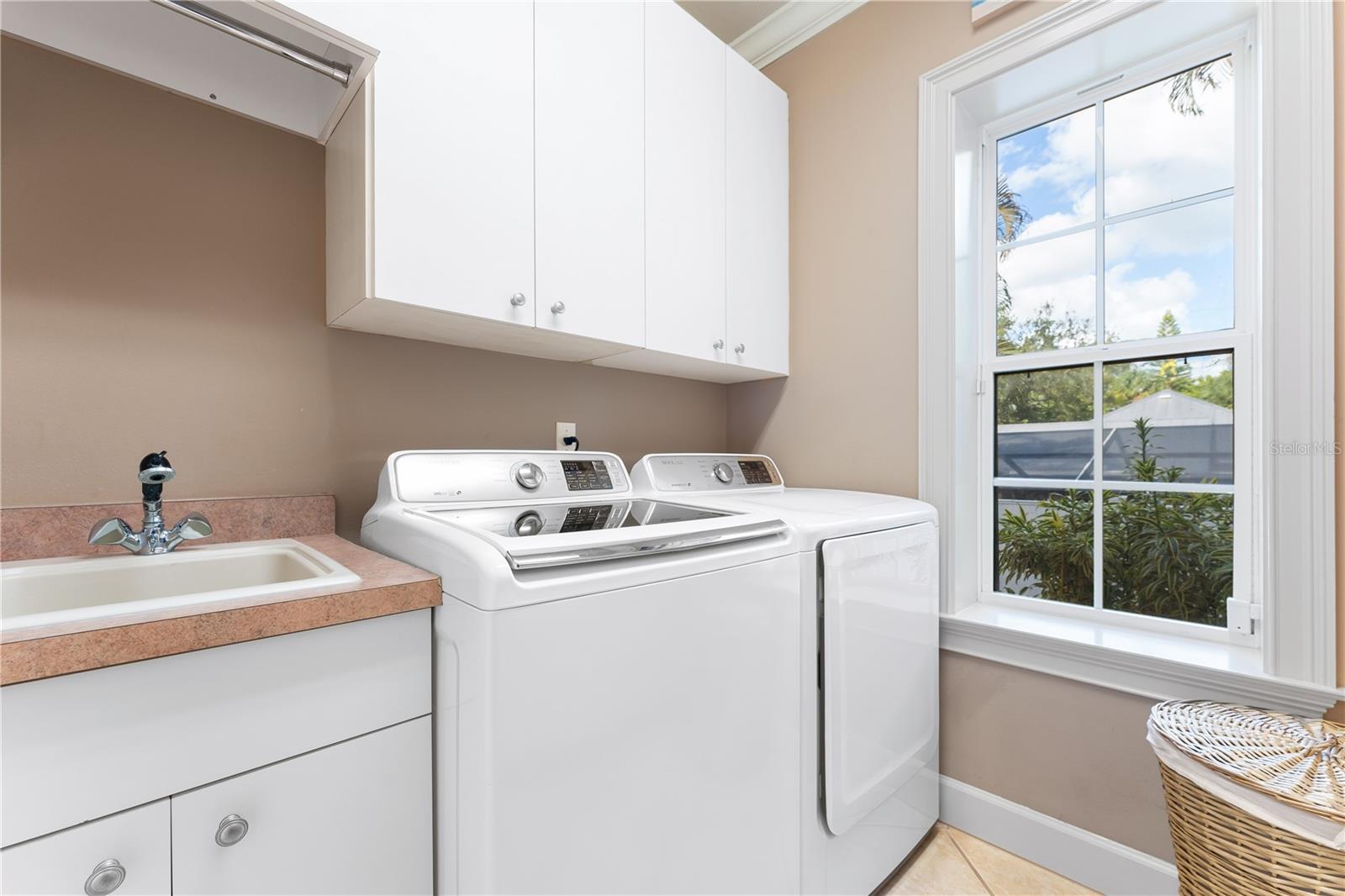 SIESTA REV OF - Residential