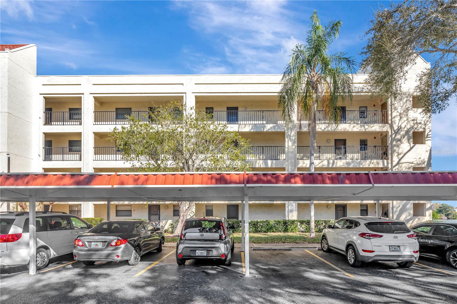 WATERS EDGE 4 CONDO - Residential