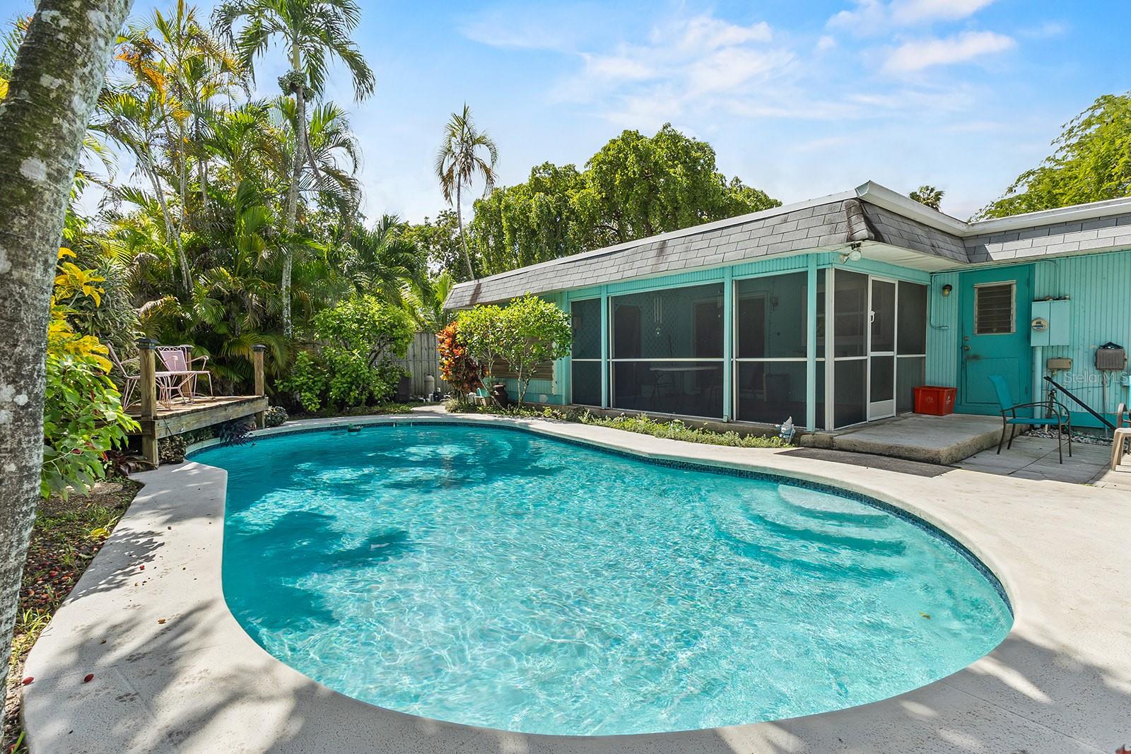 HEATHGATE 72-49 B - Residential