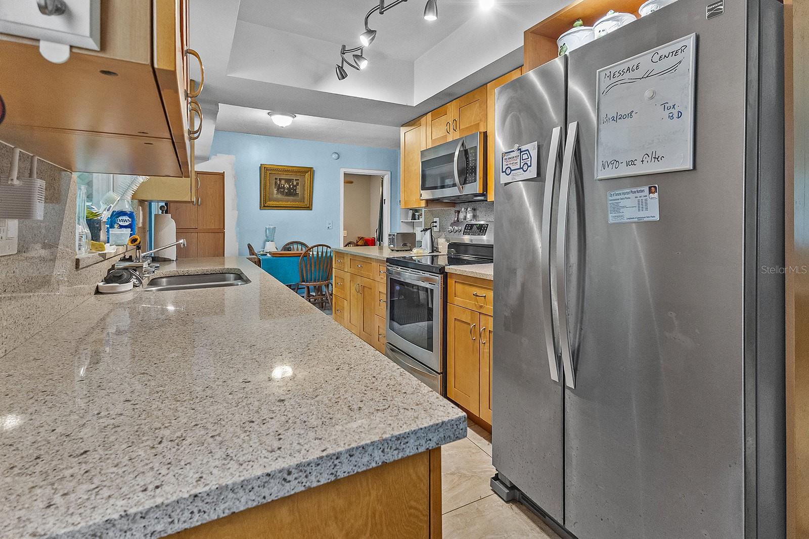 HEATHGATE 72-49 B - Residential