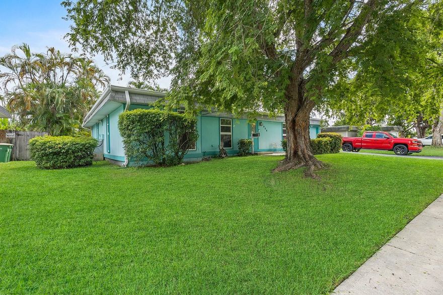 4-bed, 2-bath single family home with a Florida room. Serene pool deck with elevated landscaping for your private oasis. Renovated modern kitchen with newer wood cabinets, quartz countertops, and stainless steel appliances. AC system is about 3 years old. Mansard roof is about 9 years old. Most windows are impact. Garage was partially converted into a bedroom (with permits), plus a small workshop with garage door access. All copper wiring and all PVC plumbing. Quiet and friendly community close to shopping, schools, grocery stores, restaurants, I-75, and I-95.