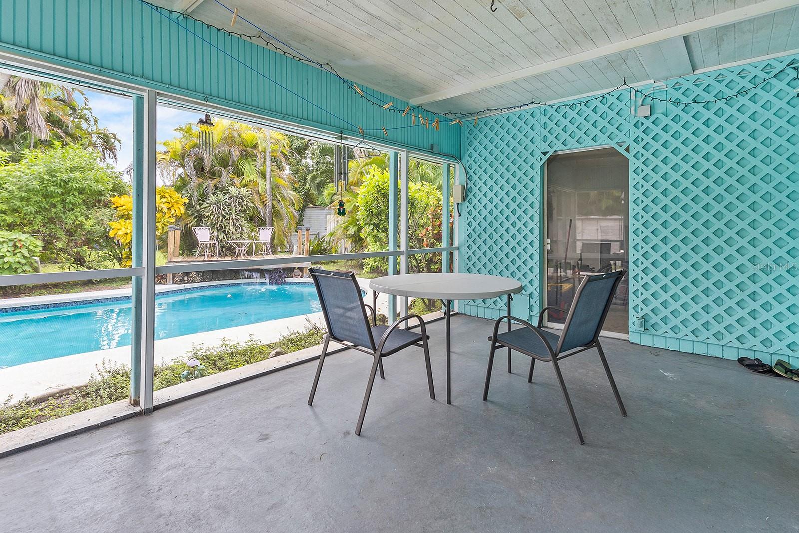 HEATHGATE 72-49 B - Residential