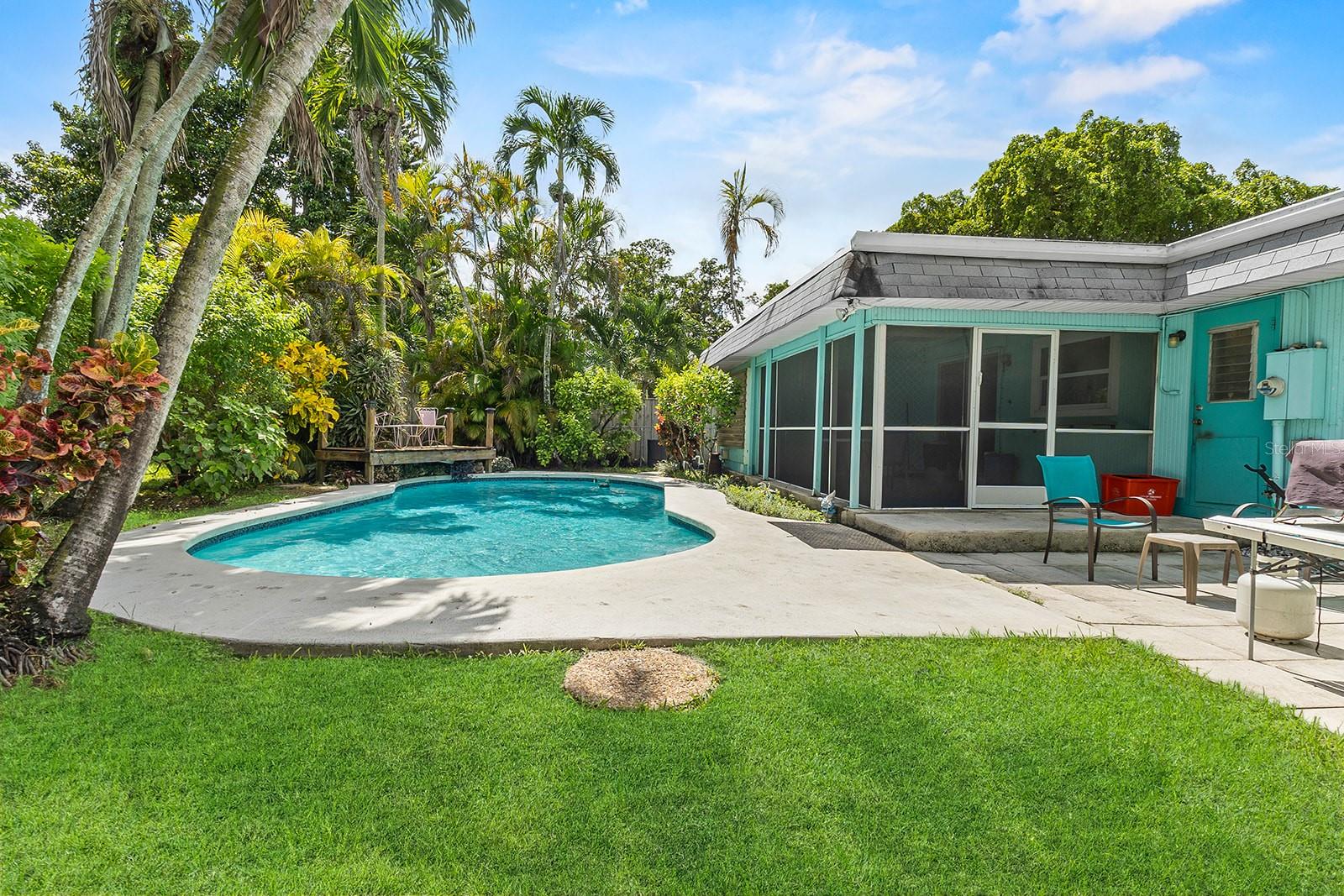 HEATHGATE 72-49 B - Residential