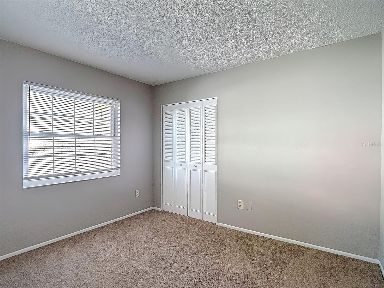 PRESIDENTIAL MANOR - Residential