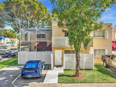 Photo of 14368 SW 96th Terrace, Miami, FL 33186 (MLS # J996541)