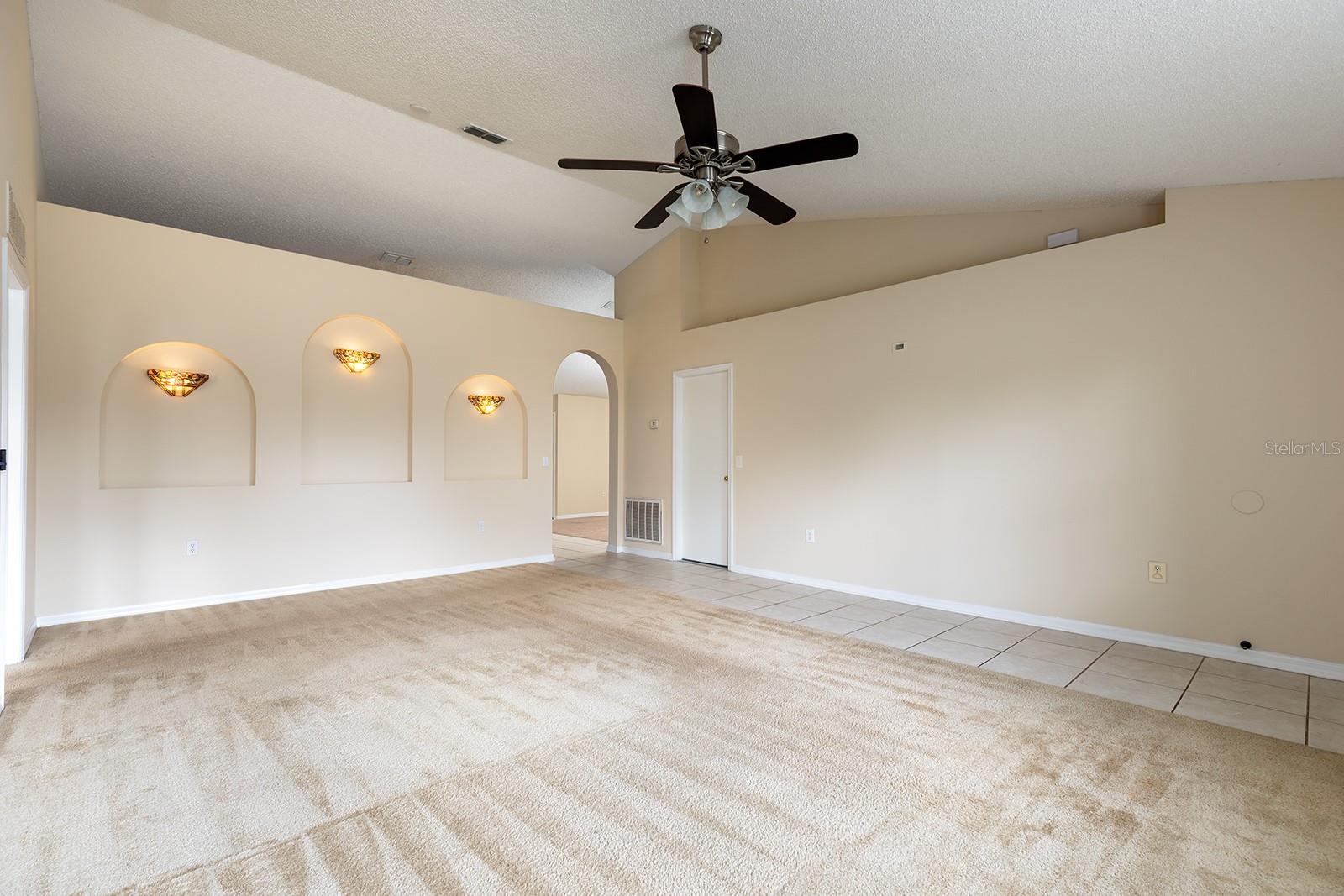 DELTONA LAKES - Residential