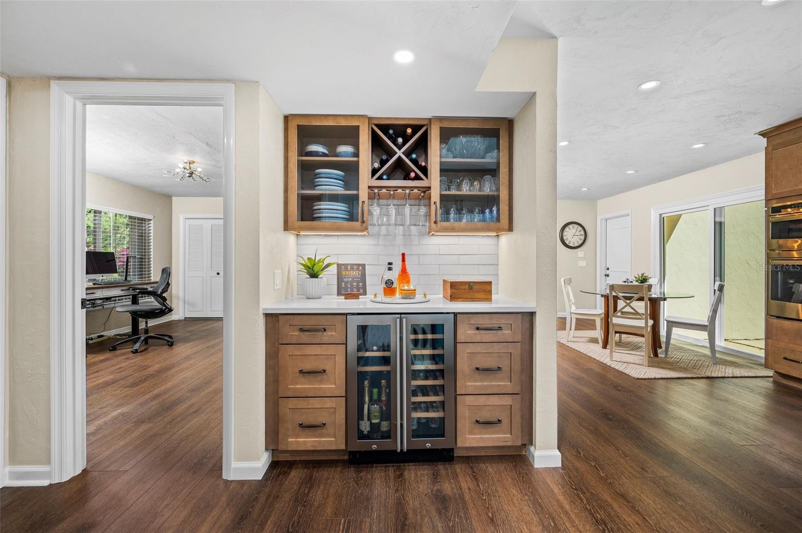 SUNNINGDALE - Residential