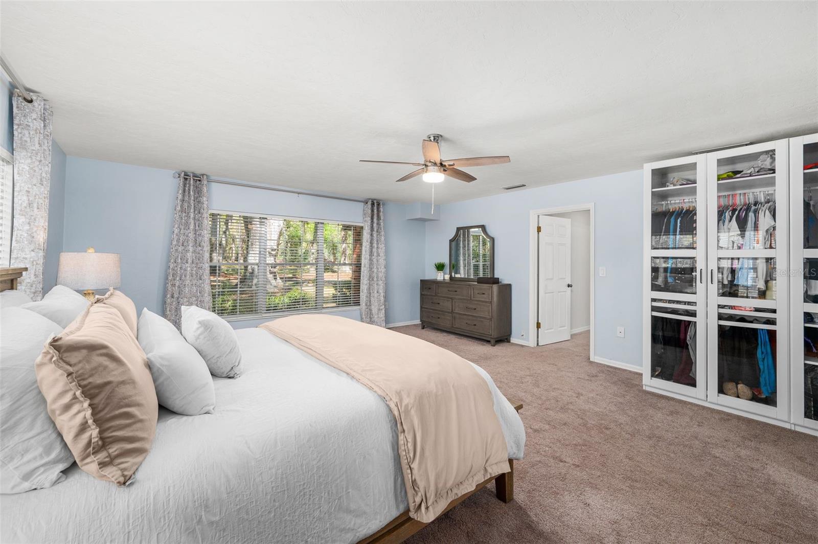 SUNNINGDALE - Residential