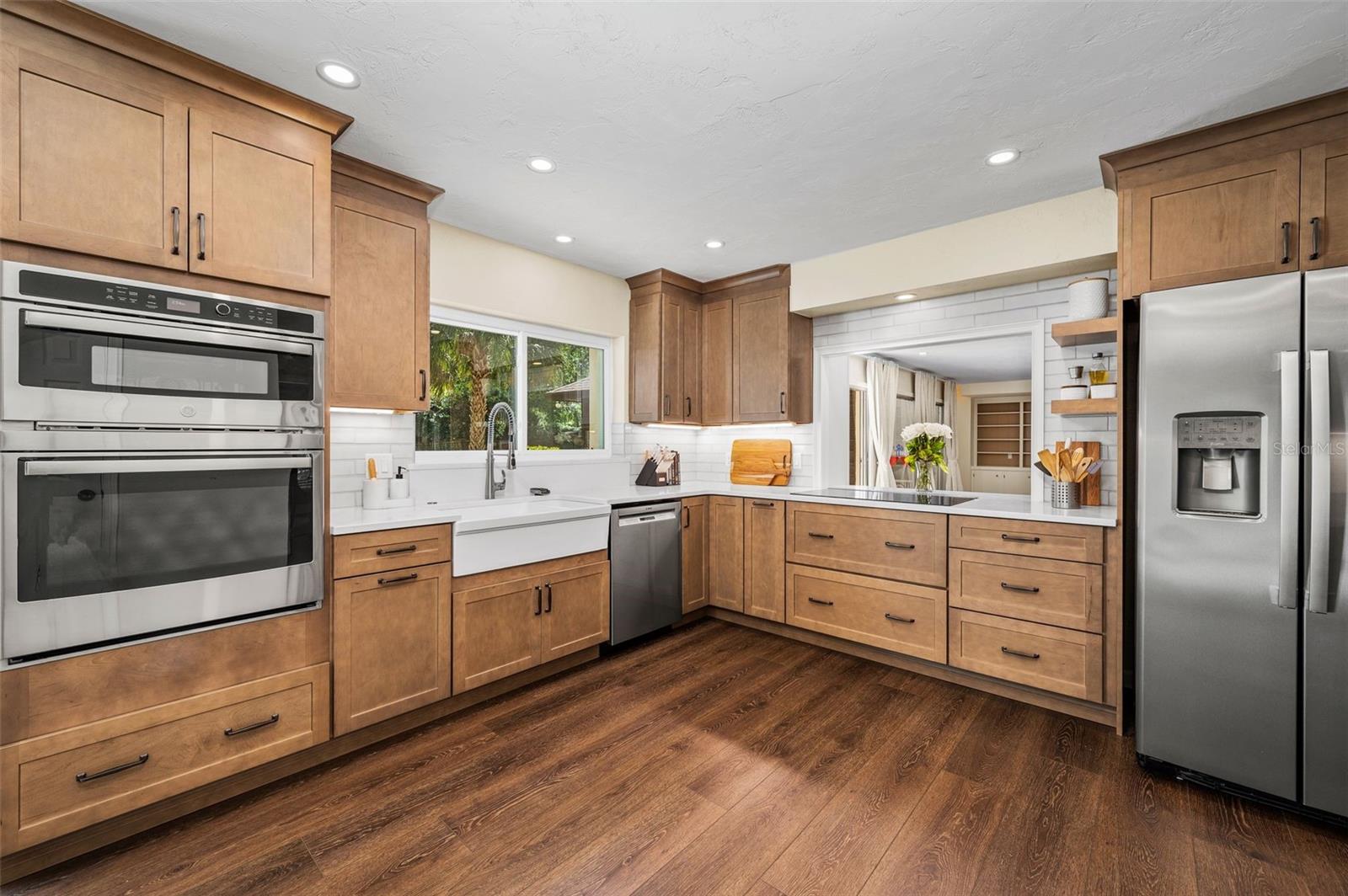 SUNNINGDALE - Residential