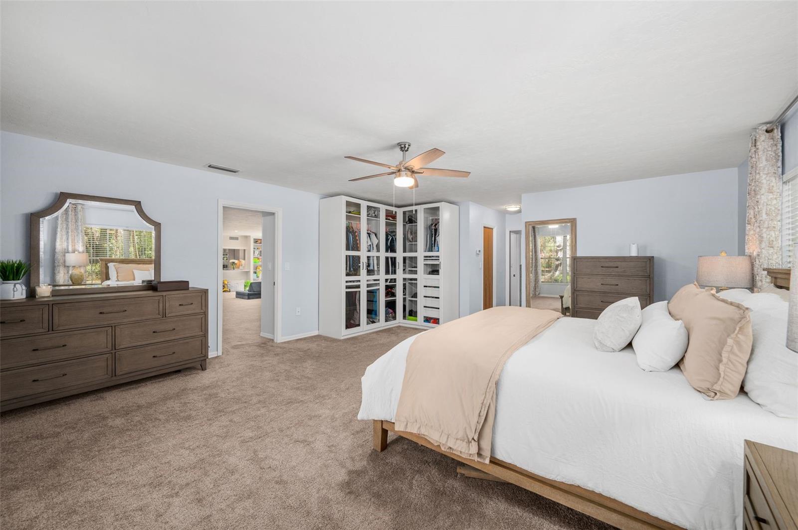 SUNNINGDALE - Residential