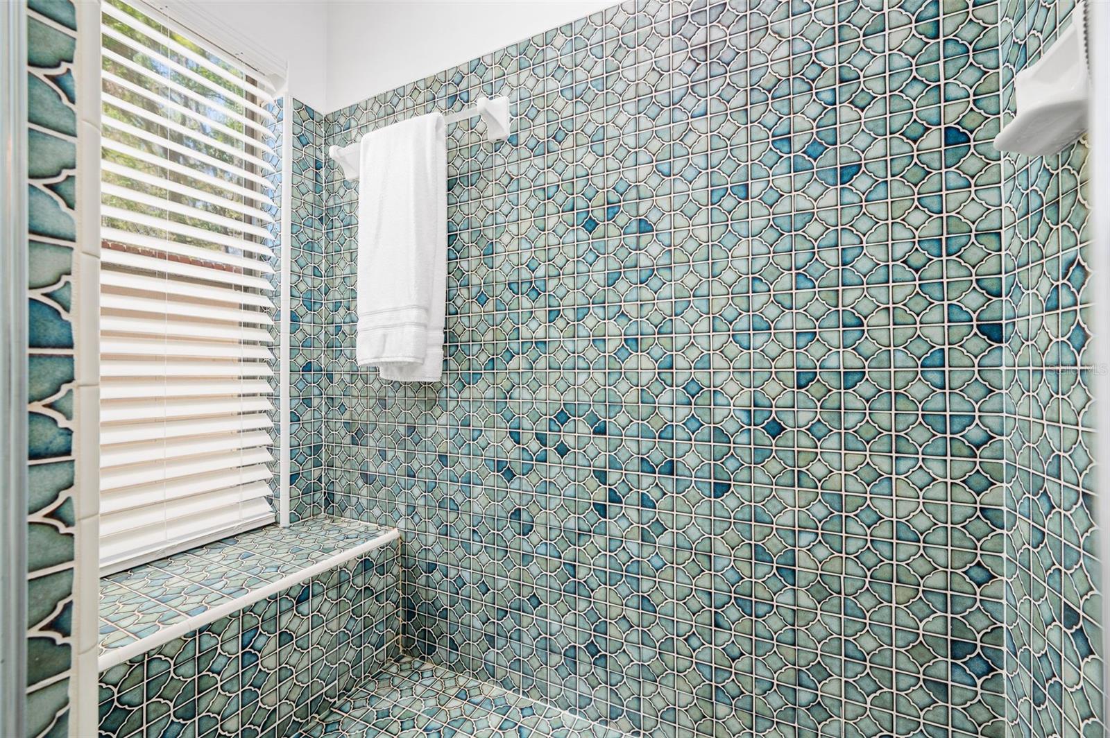 SUNNINGDALE - Residential