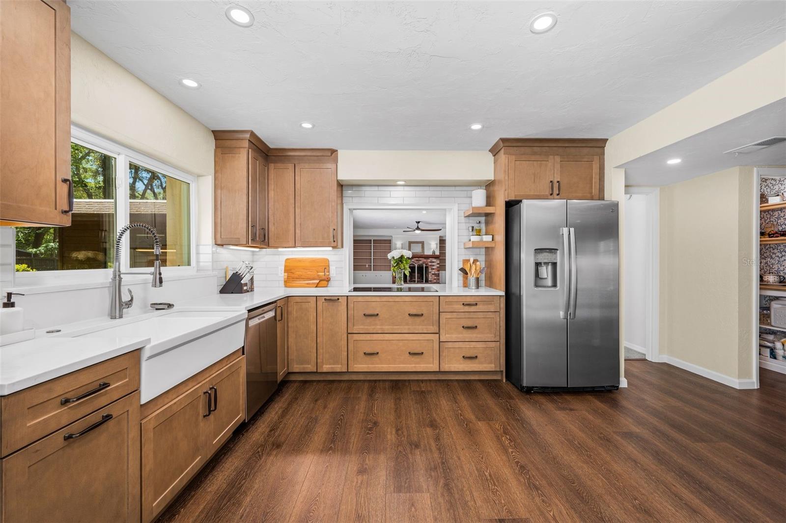 SUNNINGDALE - Residential