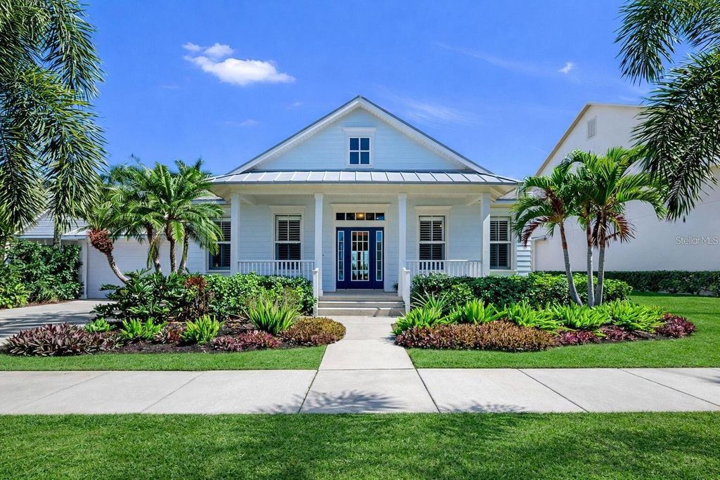Photo of 5237 Brighton Shore Drive, Apollo Beach, FL 33572 (MLS # TB8502151)