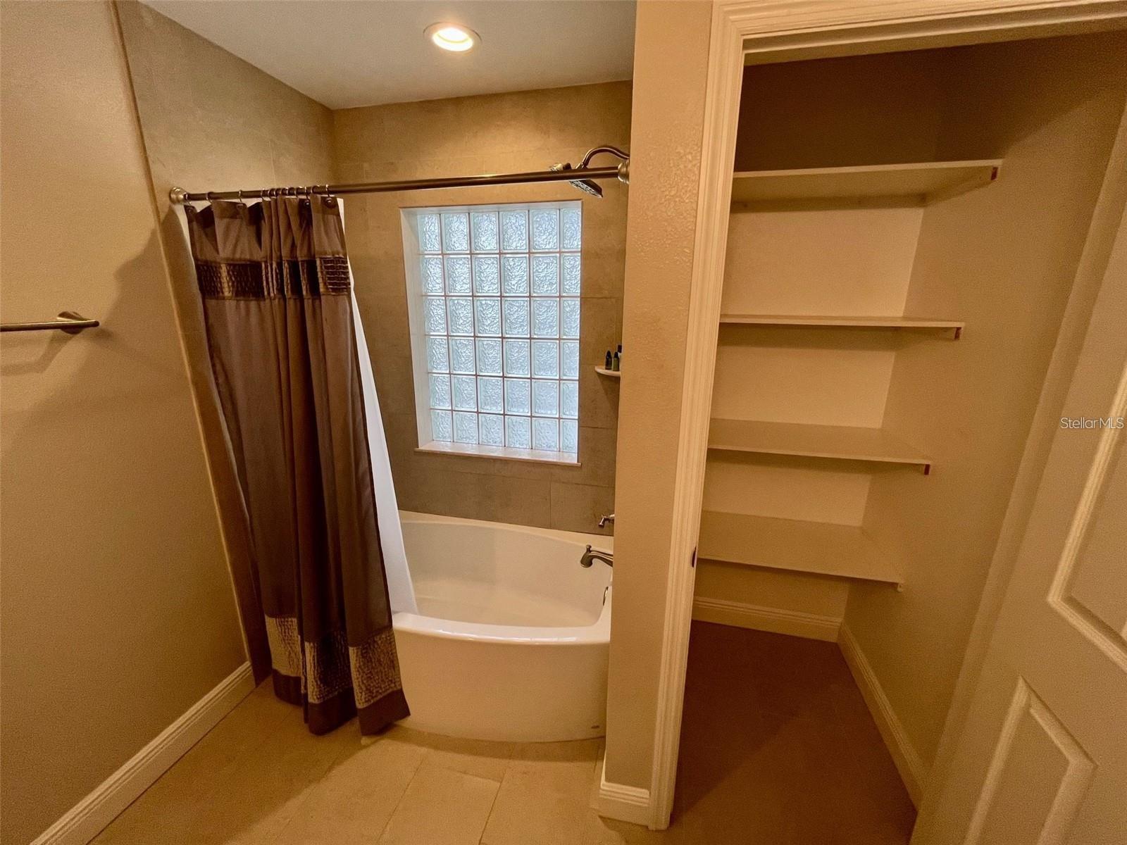 PORT MALABAR UNIT 49 - Residential