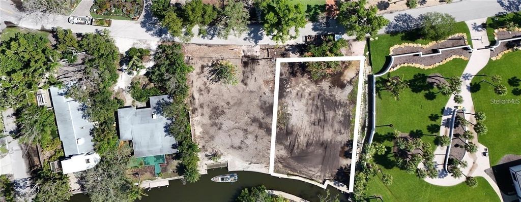 Photo of 546 Freeling Drive, Sarasota, FL 34242 (MLS # A4667054)