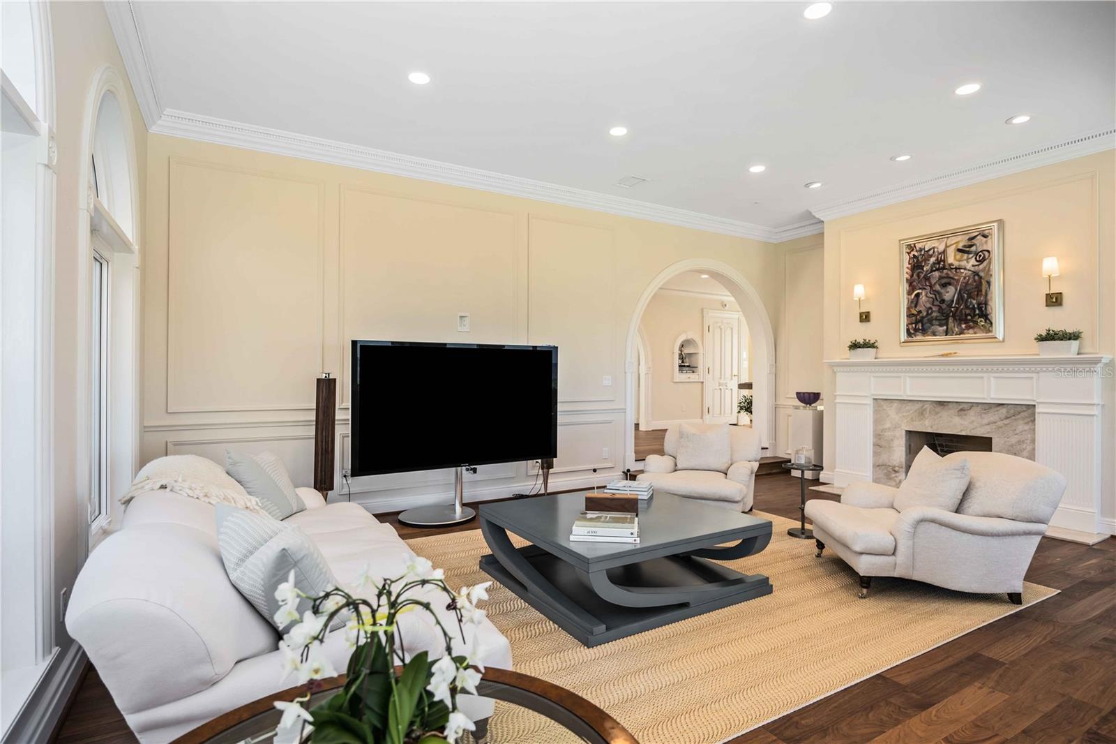 SANDERLING CLUB - Residential