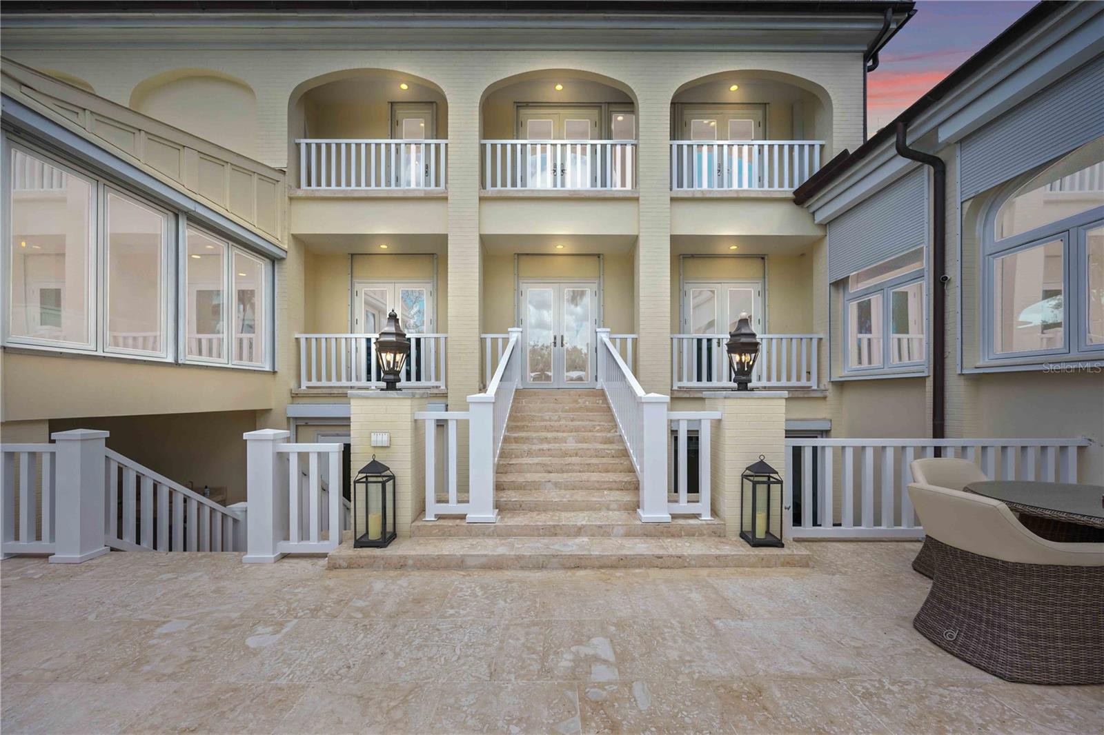 SANDERLING CLUB - Residential
