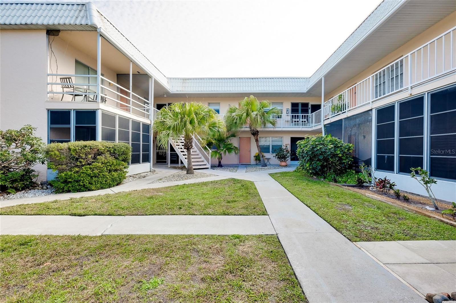 460 BASE AVENUE E 122