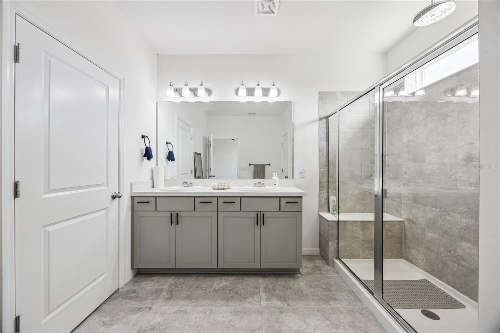 SOLA VISTA - Residential