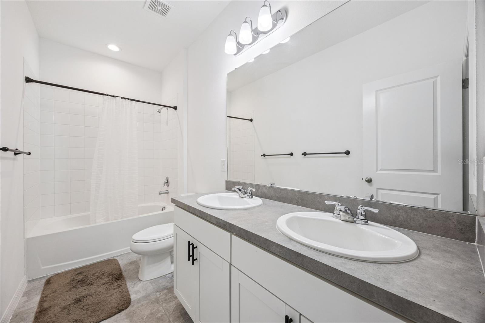 SOLA VISTA - Residential