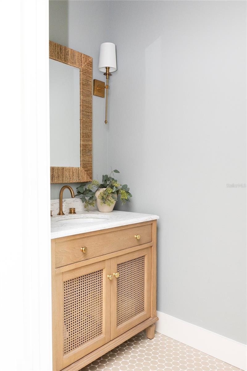 DOLPHINS LANDING - Residential