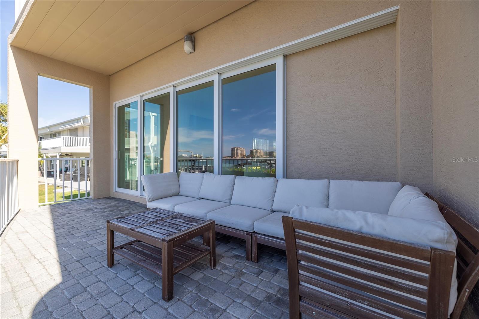 DOLPHINS LANDING - Residential