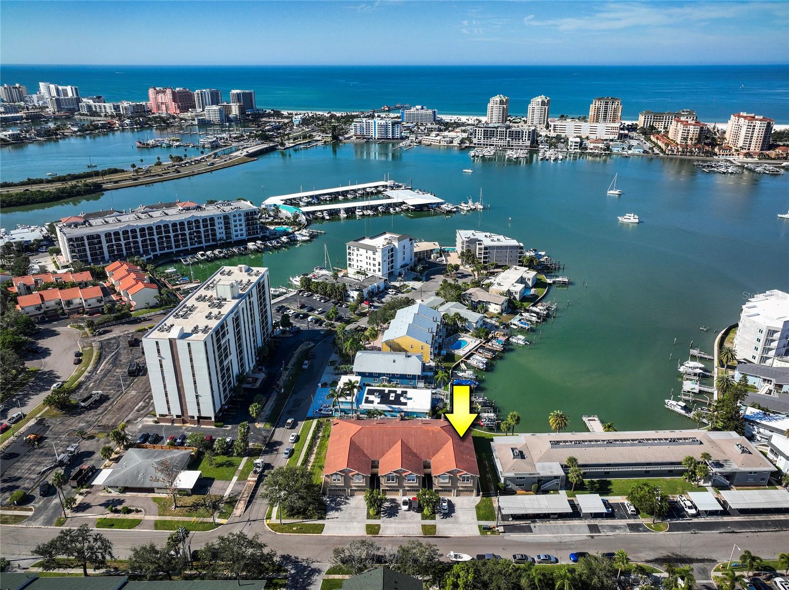 DOLPHINS LANDING - Residential