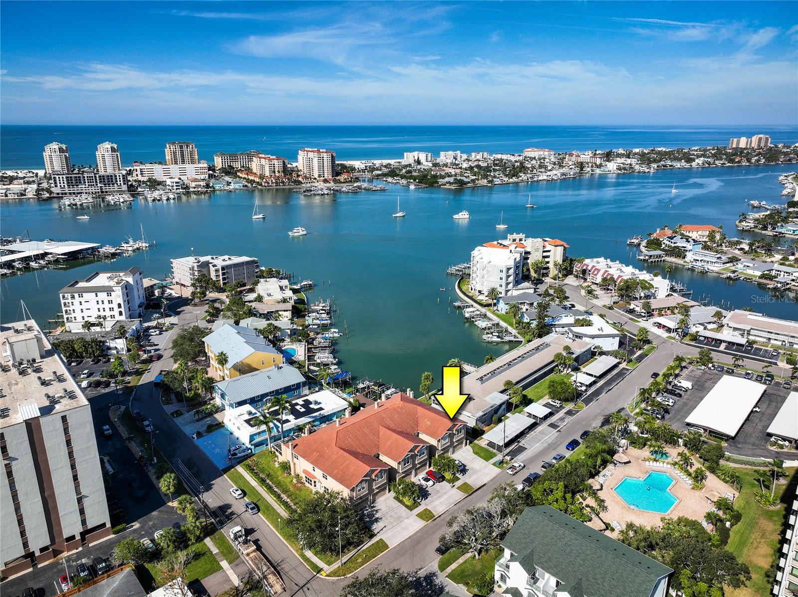 DOLPHINS LANDING - Residential