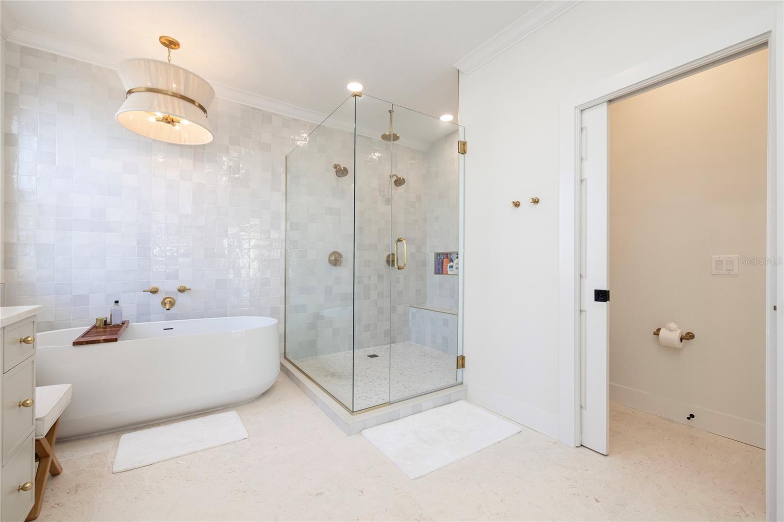 DOLPHINS LANDING - Residential