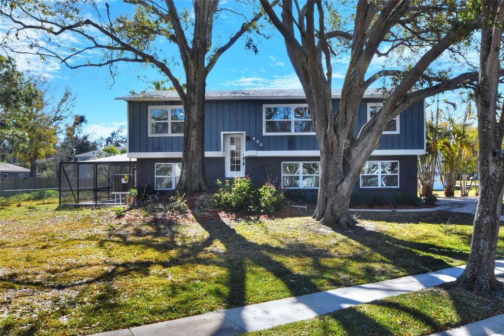 Photo of 400 Patica Road NE, St Petersburg, FL 33702 (MLS # L4959177)