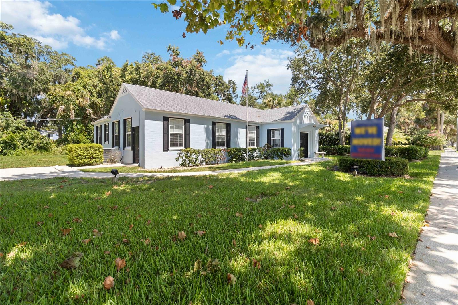 801 MAGNOLIA STREET