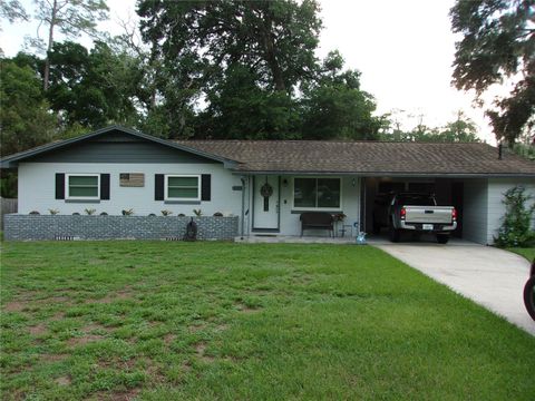 Photo of 428 NE 21st Terrace, Ocala, FL 34470 (MLS # OM725834)