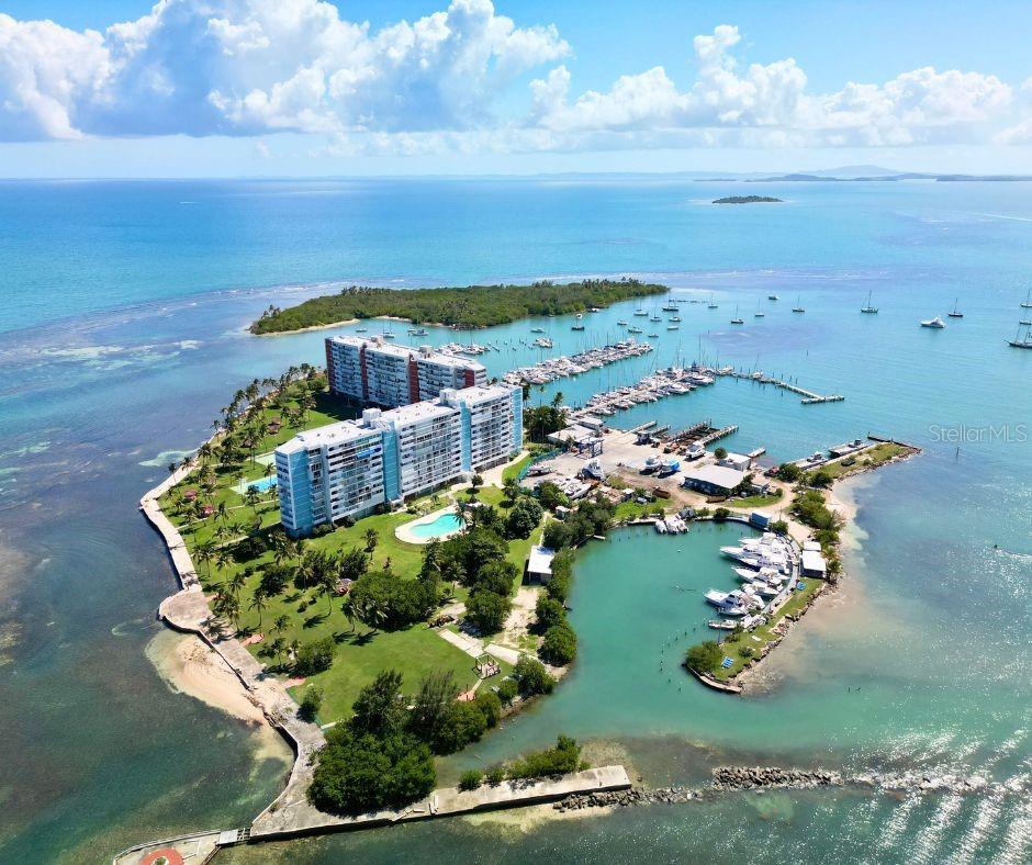 COND. ISLETA MARINA TORRE 1 - Residential