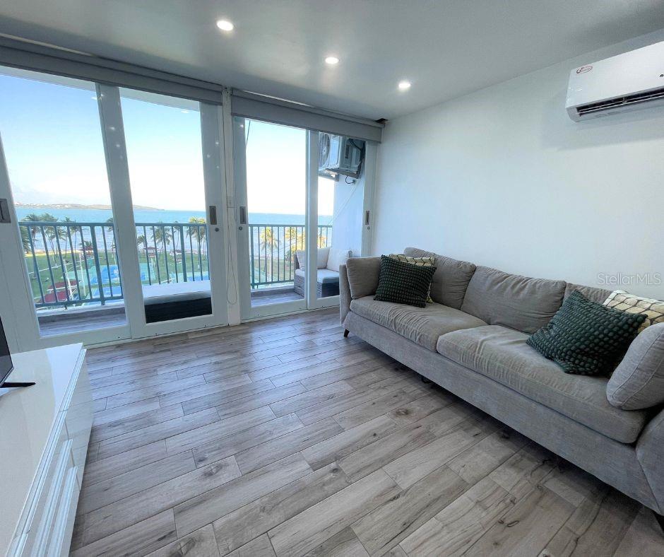 COND. ISLETA MARINA TORRE 1 - Residential