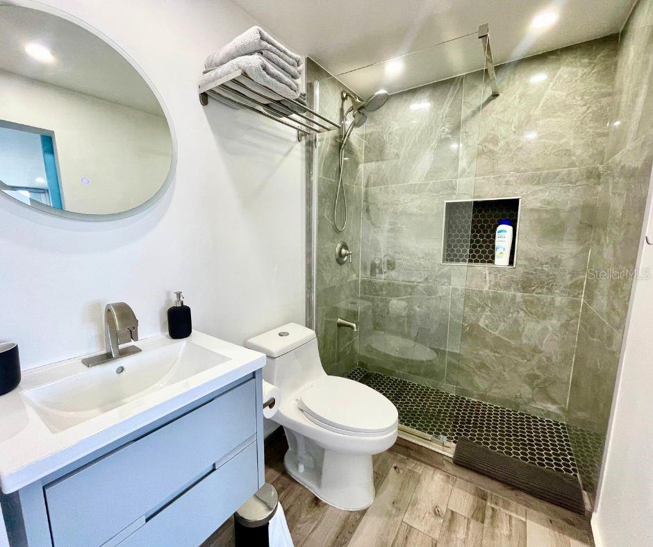 COND. ISLETA MARINA TORRE 1 - Residential