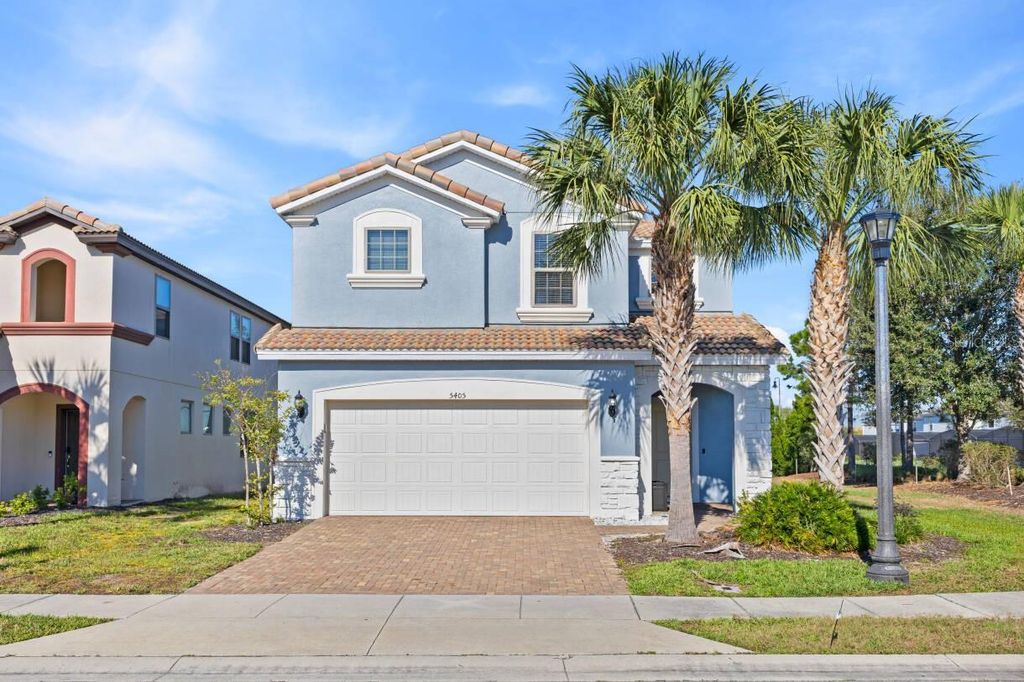 Photo of 5405 Misty Oak Circle, Davenport, FL 33837 (MLS # O6398522)